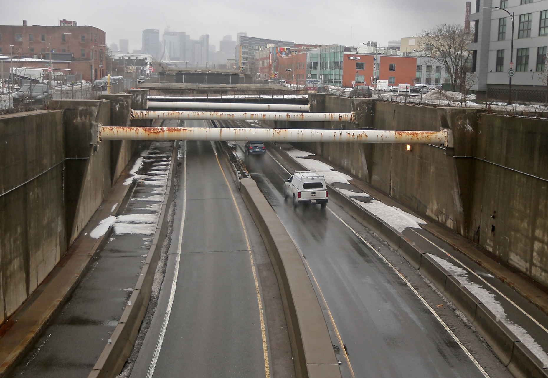 Read more about the article Massachusetts Construction News: Construction industry group calls on Massachusetts Legislature to invest in bridges, despite $3 billion investment from federal government