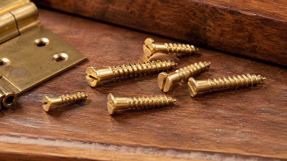 You are currently viewing BRASS WOOD SCREWS INCLUDING OUR ‘BIG BOYS’