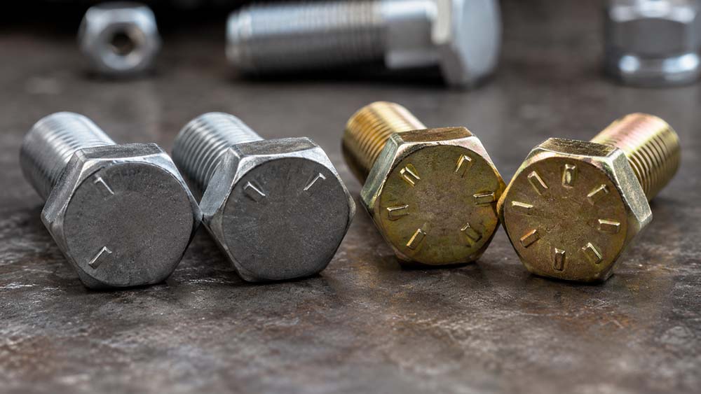 You are currently viewing Grade 5 vs. Grade 8 Bolts: Which One Should You Use?